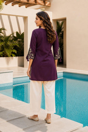 Violet Floral Embroidered Rayon Short Kurti (ACB2694)