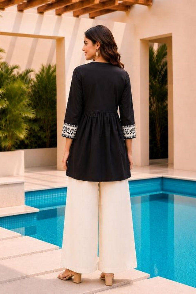 Black Floral Embroidered Cotton Short Kurti (ACB2756)