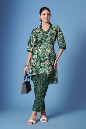 Green Abstract Printed Crepe Co-Ord Set