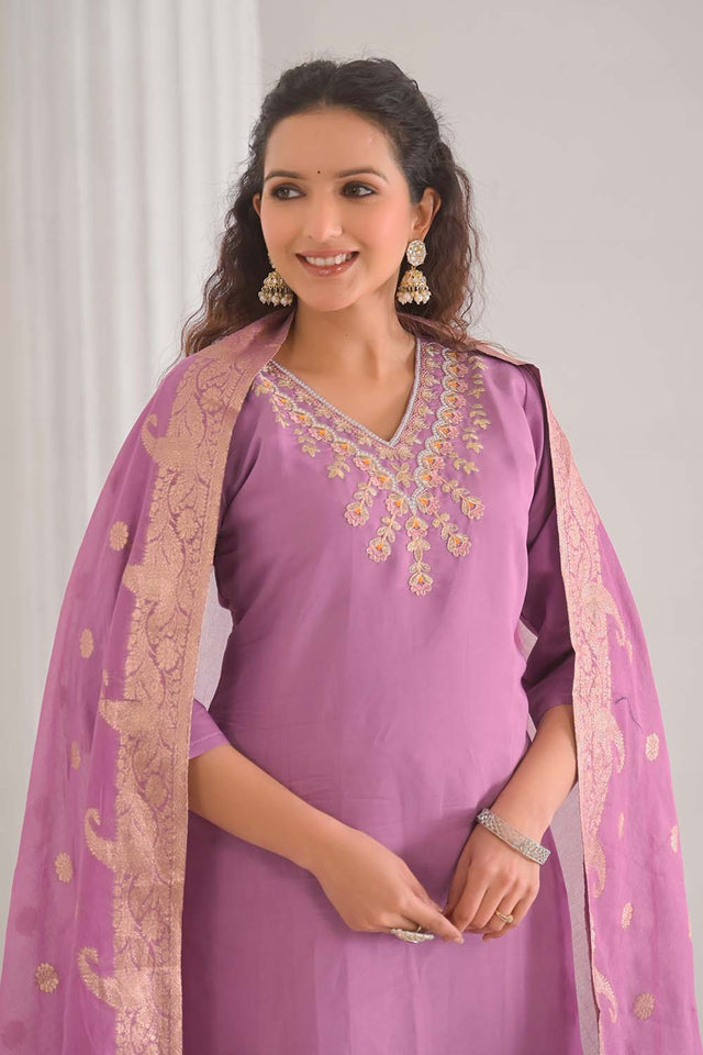 Pink Solid Chanderi Kurti Pant Set (ACZ6390)