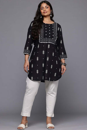 Black Printed Cotton Short Kurti (ACZ6590)