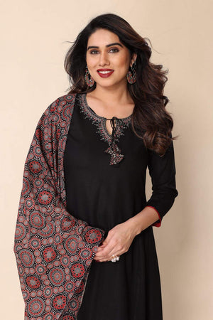 Black Solid Viscose Straight Cut Suit Set