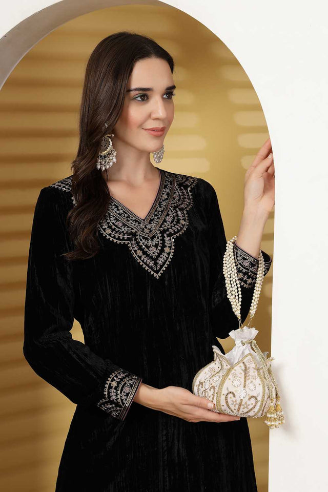 White Embellished Velvet Potli