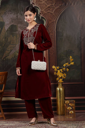 Multi Color Beads Embossed Faux Silk Clutch