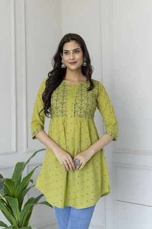 Green Floral Printed Cotton Kurti (AM-BER2016)