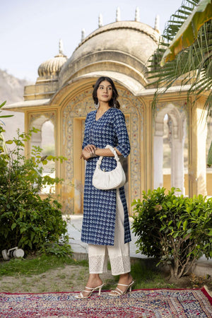 Blue Floral Printed Cotton Kurti (AM-BER3759)