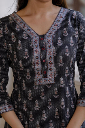 Black Floral Printed Cotton Kurti (AM-BER3784)