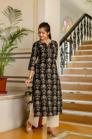 Black Floral Printed Cotton Kurti (AM-BER3801)