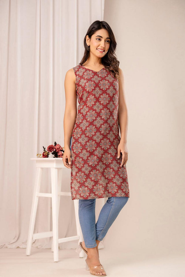 Maroon Printed Cotton Kurti (AM-HKS1093)