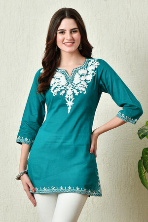 Green Embroidered Cotton Kurti (AM-TO-2963)
