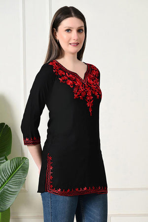 Black Embroidered Cotton Kurti (AM-TO-2999)