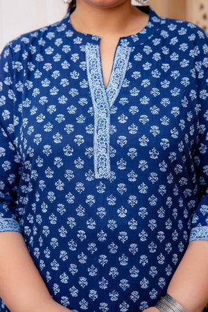 Blue Printed Cotton Kurti (AMKD0145-4XL)
