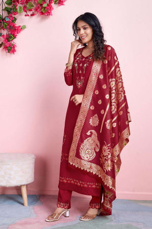 Red Embroidered Viscose Silk Kurti Pant Set