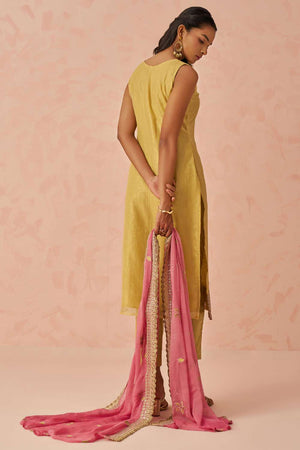 Yellow Embroidered Silk Straight Cut Suit Set (Alizeh raag2-8023)