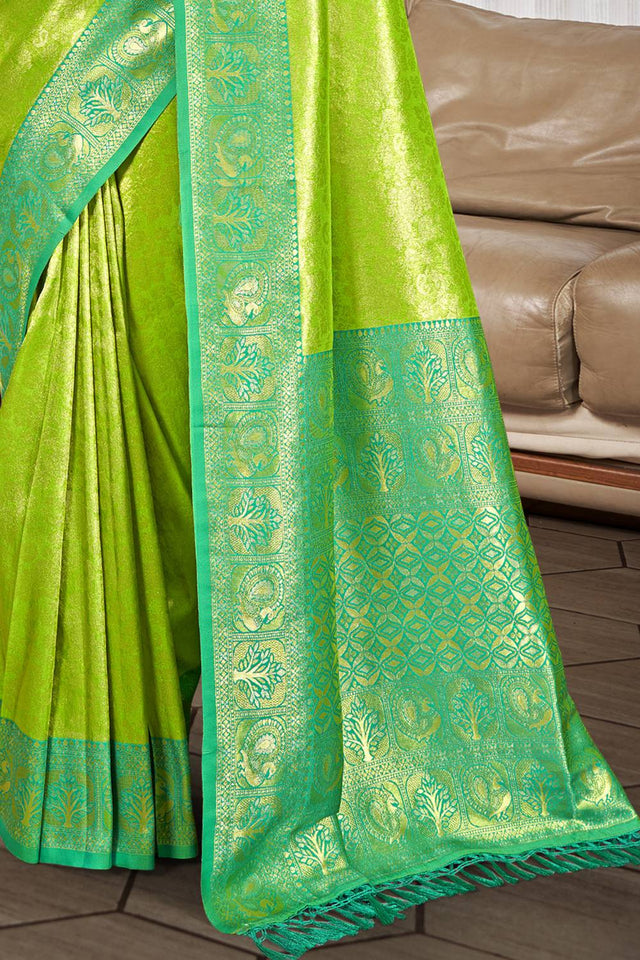 Green Woven Kanjivaram Silk Saree