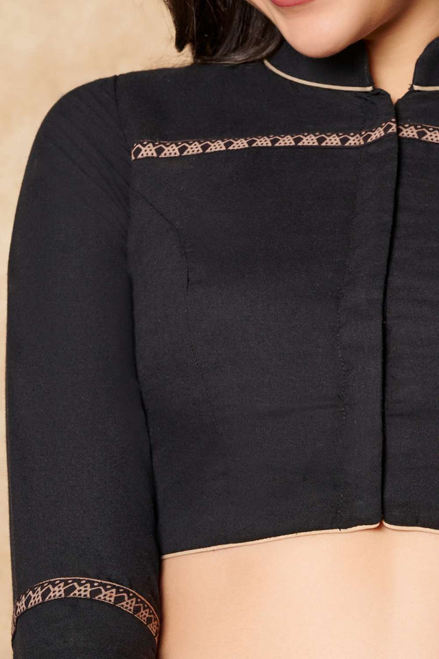 Black Solid Cotton Stand Collar Blouse