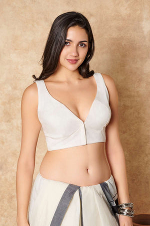 White Solid Cotton Sweetheart Neck Blouse