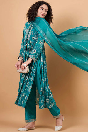 Women's Blue Chinon Printed Kurti Pant Set