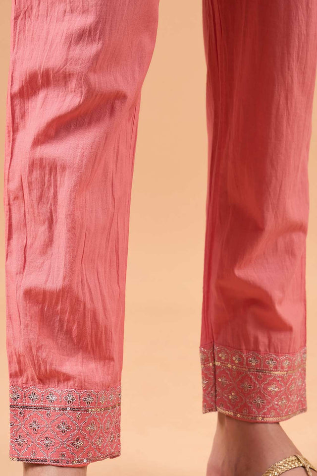 Women's Peach Silk Blend Printed Kurti Pant Set