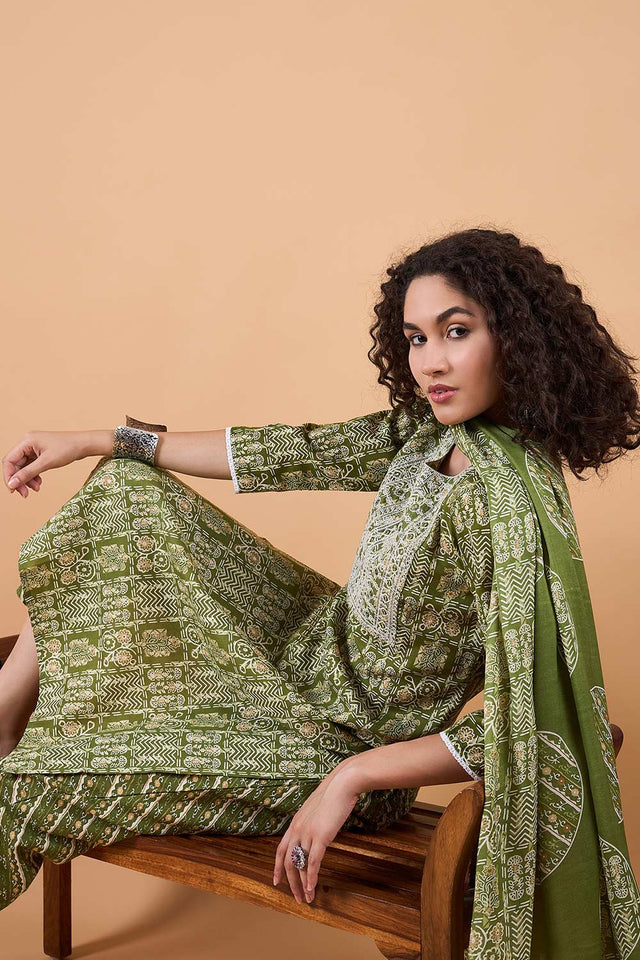 Women's Green Cotton Printed Kurti Pant Set