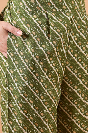 Women's Green Cotton Printed Kurti Pant Set