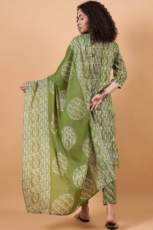 Women's Green Cotton Printed Kurti Pant Set