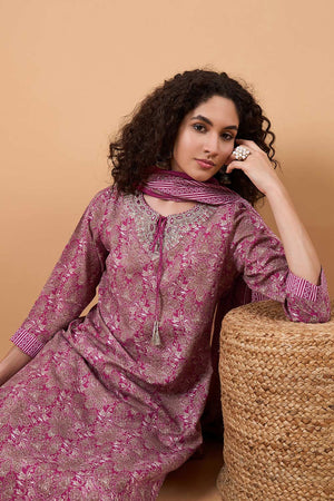 Women's Pink Cotton Blend Printed Kurti Pant Set