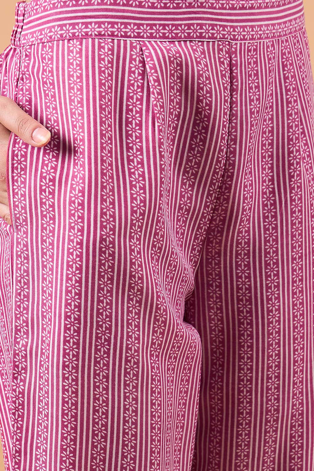 Women's Pink Cotton Blend Printed Kurti Pant Set