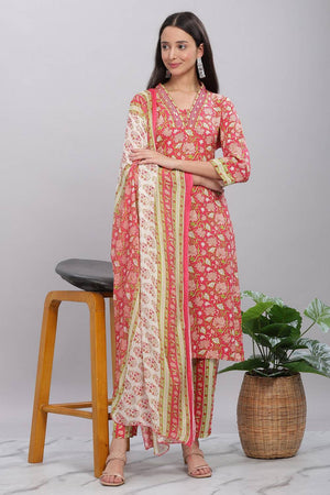 Red Floral Printed Rayon Kurti Pant Set