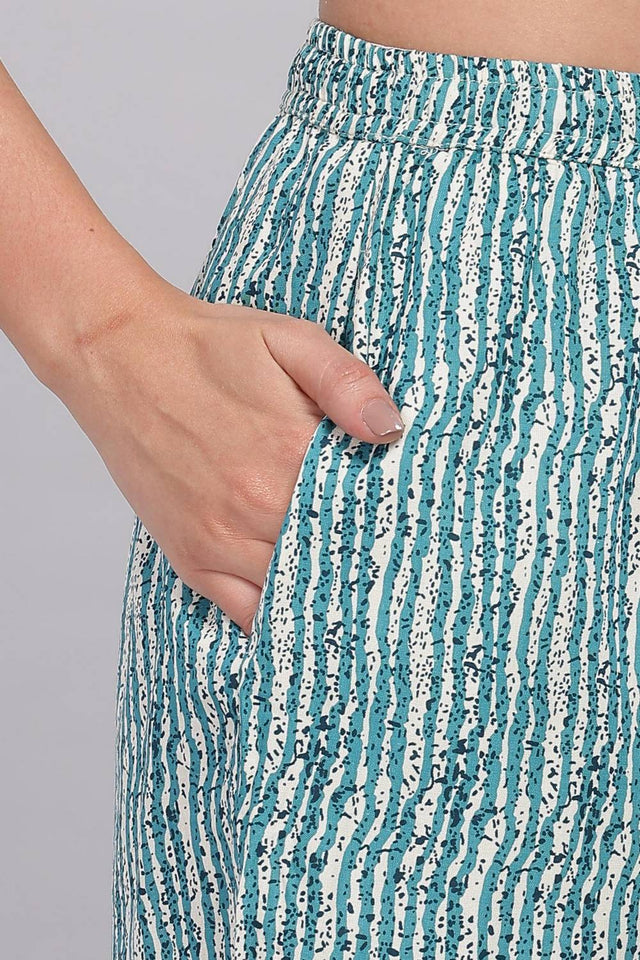 Blue Bhandani Printed Rayon Kurti Pant Set