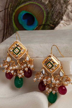 Green Alloy Earring (DGED21023)