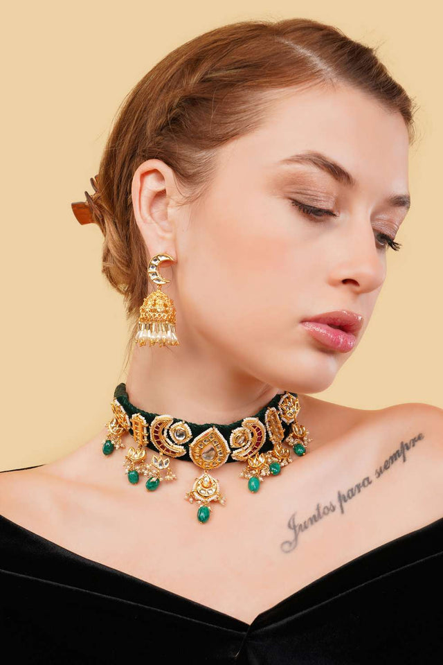 Multi-Color Alloy Choker Necklace