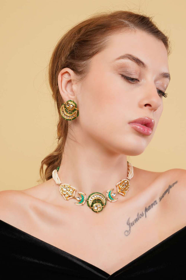 Multi-Color Alloy Choker Necklace