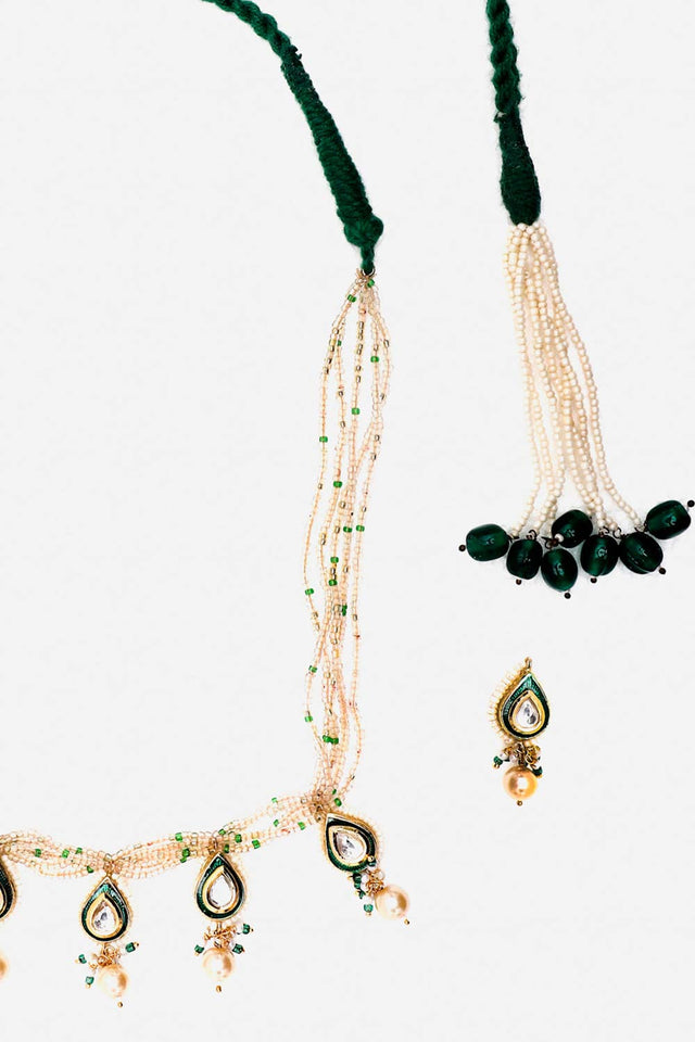 Green, Peach And Gold Necklace With Earring Jeweler Set Kundan And Pearls