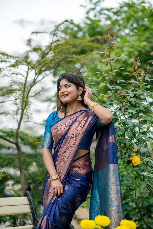 Blue Floral Woven Art Silk Saree (Eth_SR_90)