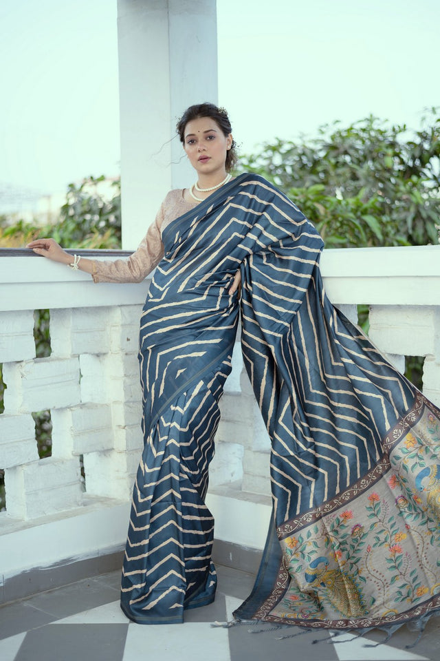 Grey Line Printed Art Silk Saree (Eth_SR_97)