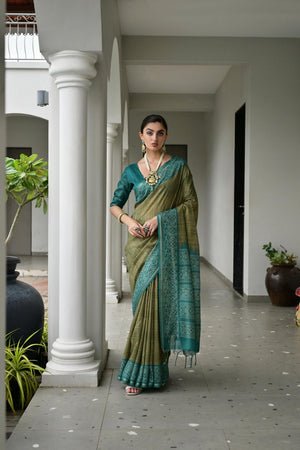 Green Geometric Printed Art Silk Saree (Eth_SR_104)