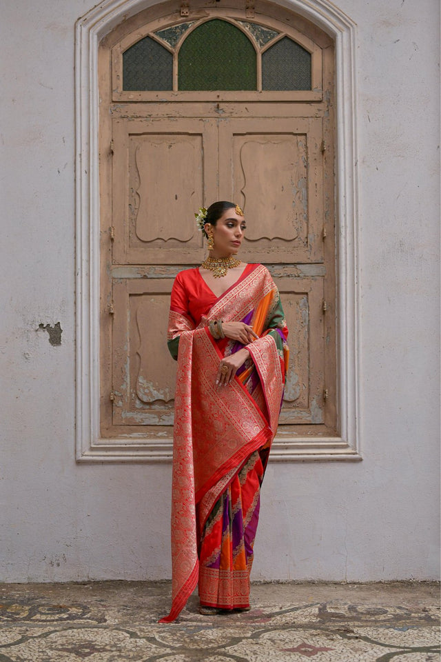 Red Floral Woven Art Silk Saree (Eth_SR_231)