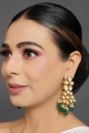 Golden Kundan & Beads Alloy Earrings