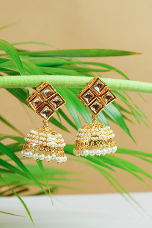 Golden Kundan & Beads Alloy Earrings