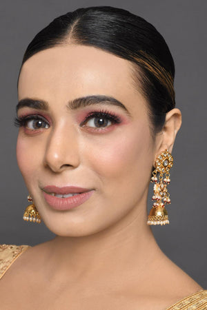 Golden Kundan & Beads Alloy Earrings