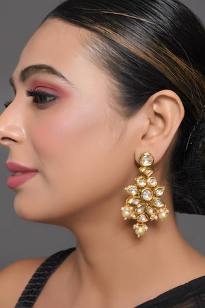 Pink Kundan & Beads Alloy Earrings