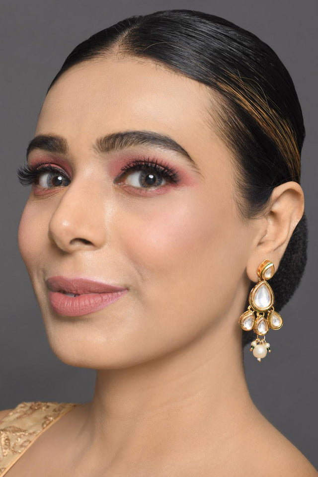 Golden Kundan & Beads Alloy Earrings