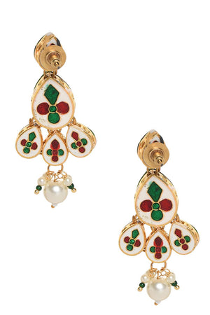Golden Kundan & Beads Alloy Earrings