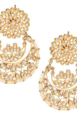 Golden Kundan & Beads Alloy Earrings