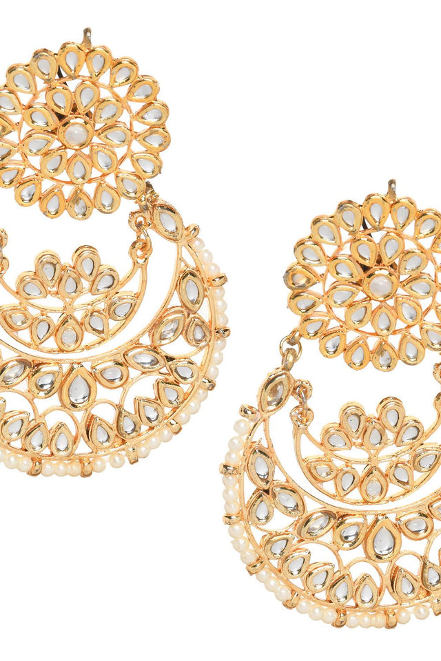 Golden Kundan & Beads Alloy Earrings