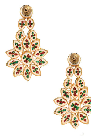 Golden Kundan & Beads Alloy Earrings