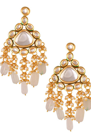Golden Kundan & Beads Alloy Earrings
