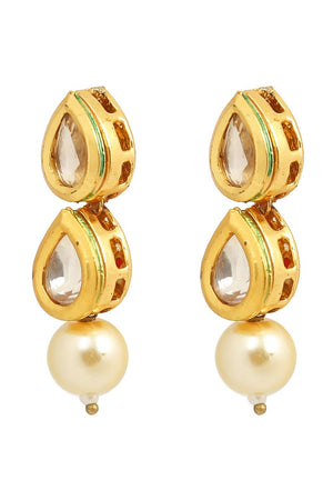Golden Kundan & Beads Alloy Earrings