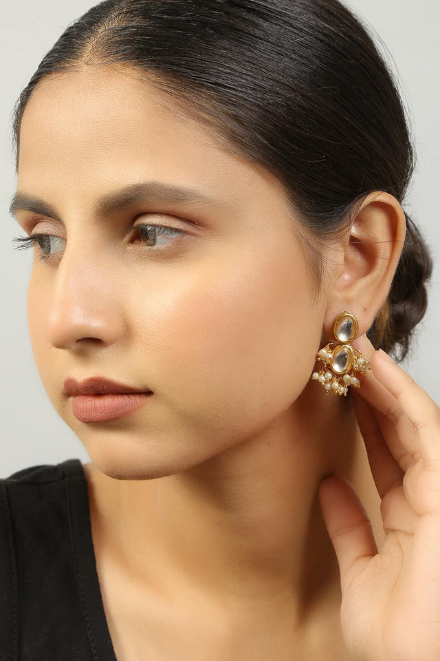 Golden Kundan & Beads Alloy Earrings